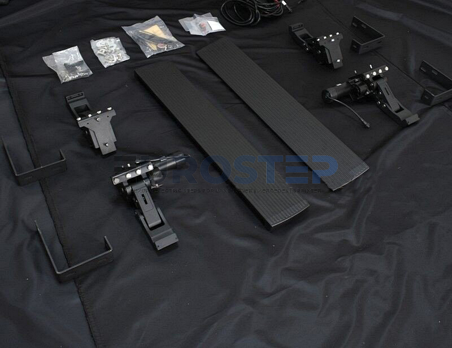 Electric Side Steps for Mercedes G500/G550 4x4² W463 – Short Version – fits MY 2017–2018