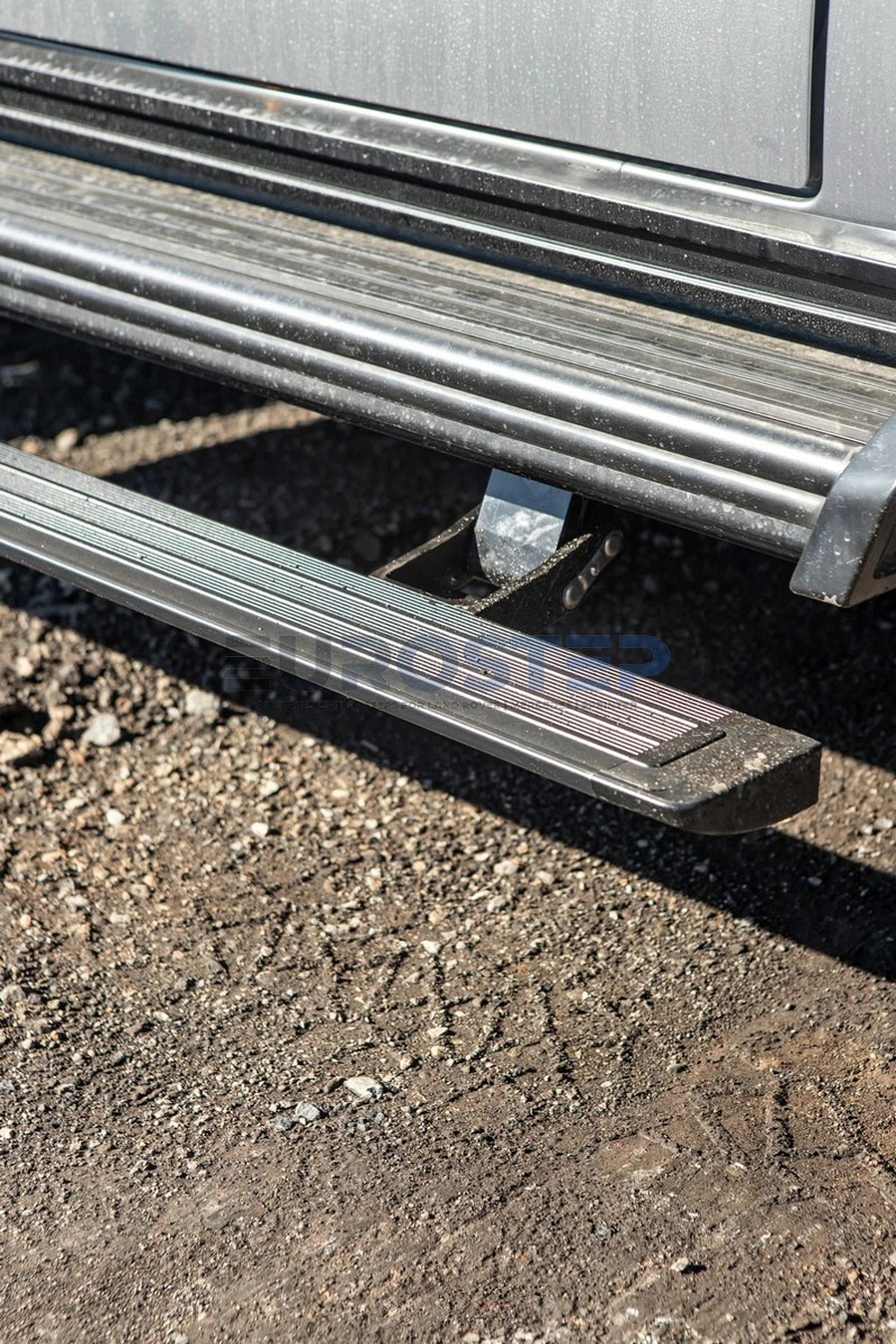 Electric Side Steps for Mercedes G-wagon W463 – Long Version – fits MY 2012–2018 - Image 8
